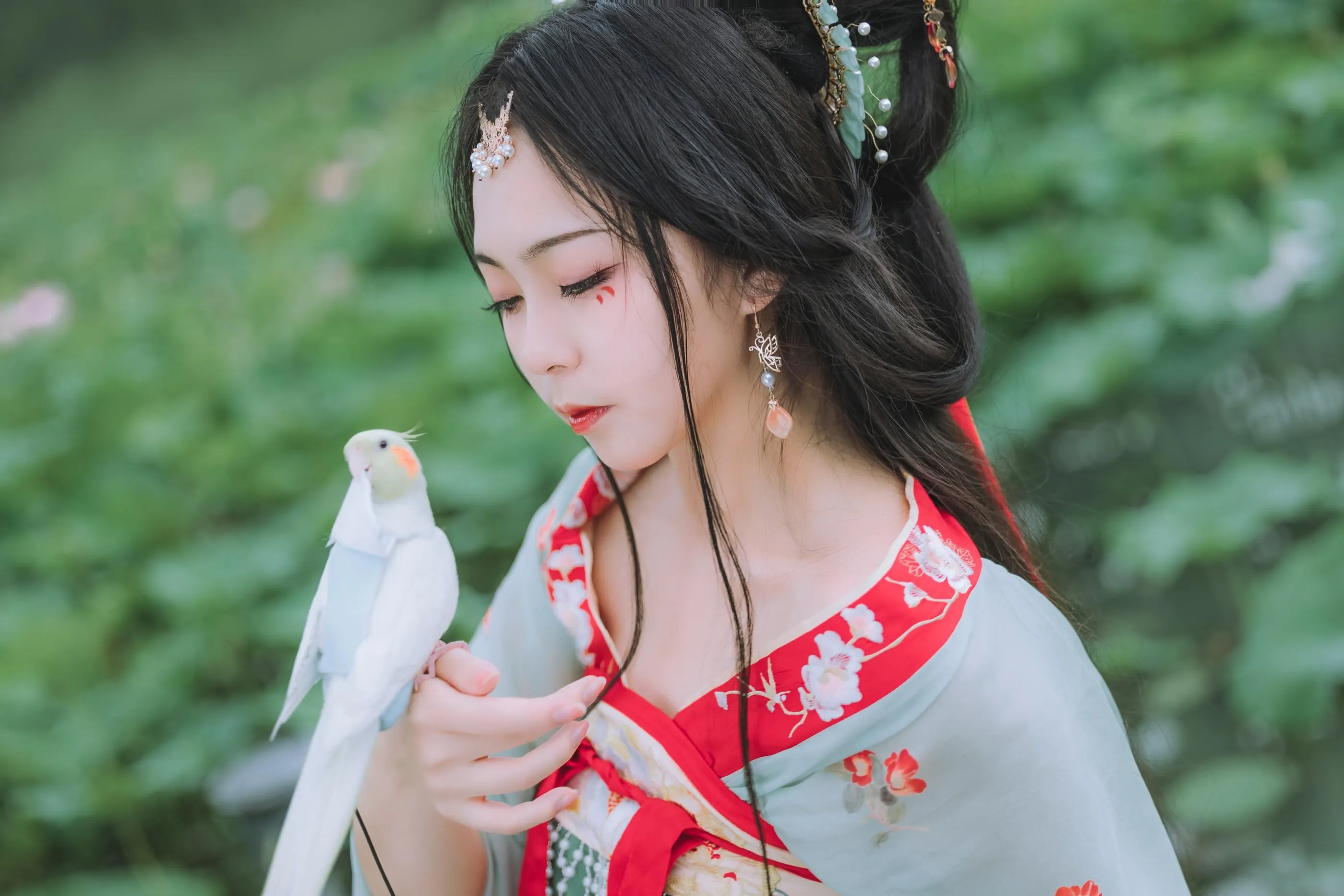 [YITUYU艺图语]2022.08.13 风荷举 阡墨红尘 [22P]插图7